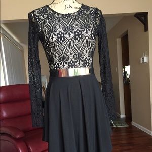 Black long sleeve windsor dress